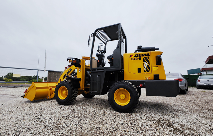 C40 II ROPS-3